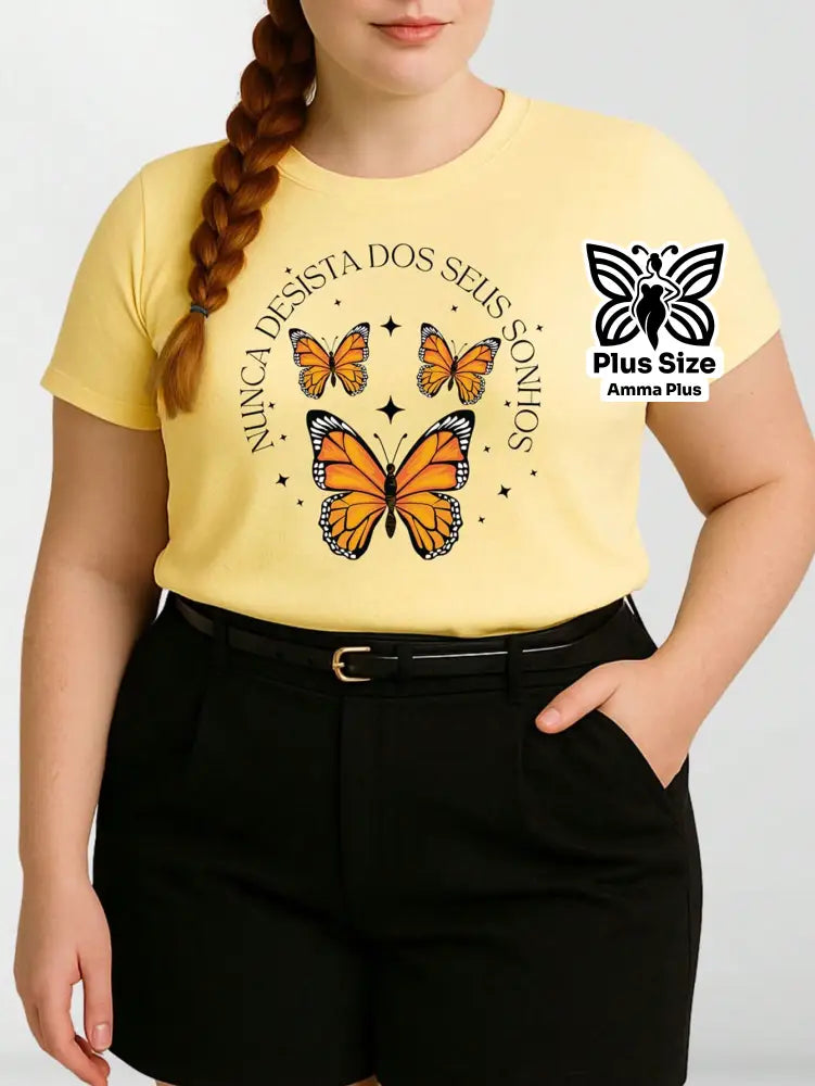 Blusa Estampada Borboletas Frase Motivacional Plus Size - Amma Plus
