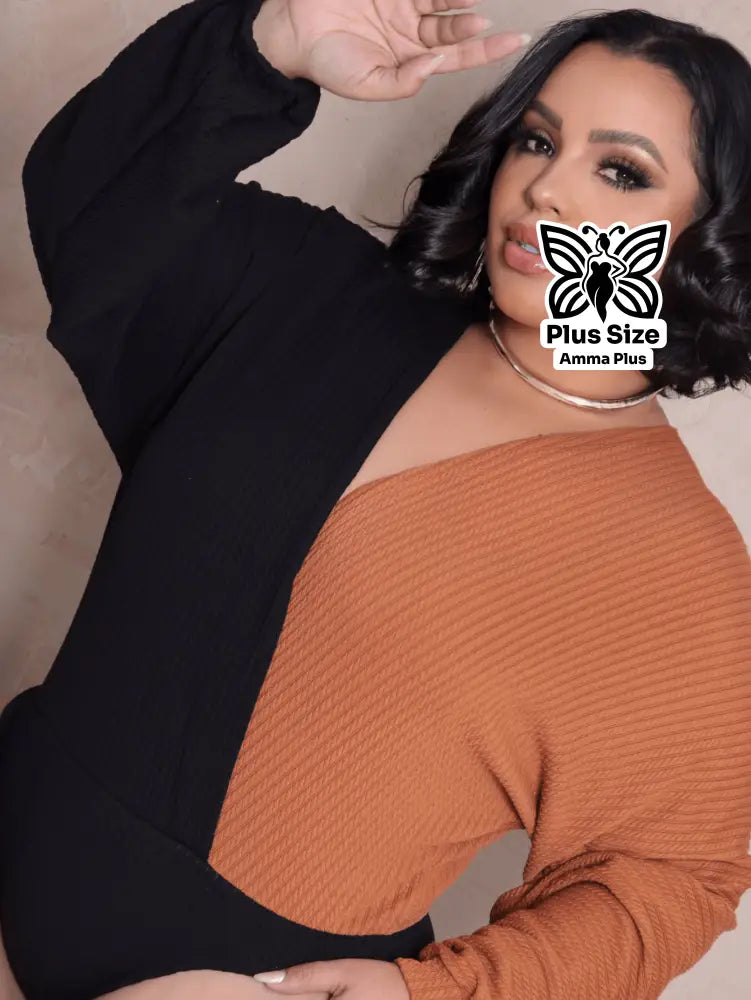 Body Manga Longa Tricô Decote V Bicolor Elegante Plus Size