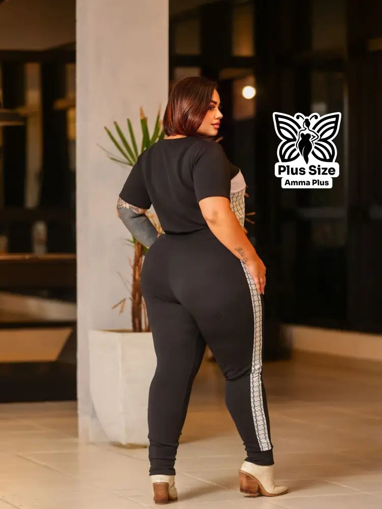 Conjunto Blusa Estampada Com Calça Justa Plus Size - Amma Plus