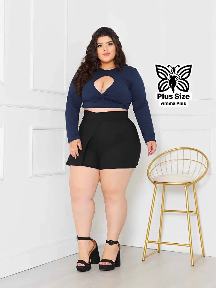 Conjunto Cropped Manga Longa Com Recorte E Short Plus Size