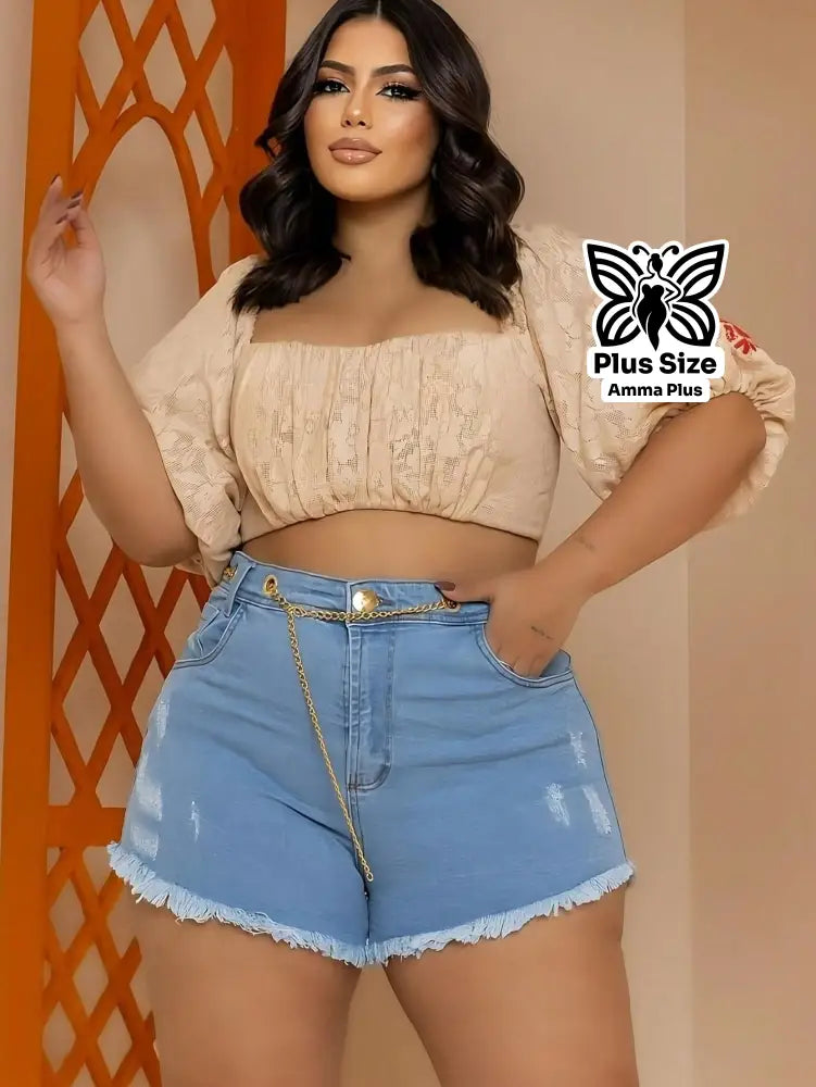 Short Jeans Barra Desfiada Com Corrente Plus Size - Amma Plus