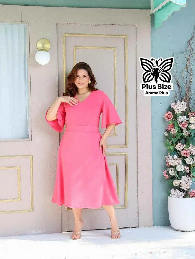 Vestido Midi Evasê Com Manga Flare Plus Size