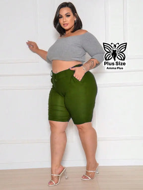 Bermuda Alfaiataria Com Cinto Fivela E Elastano Plus Size - Amma Plus
