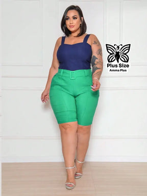 Bermuda Alfaiataria Com Cinto Fivela E Elastano Plus Size - Amma Plus
