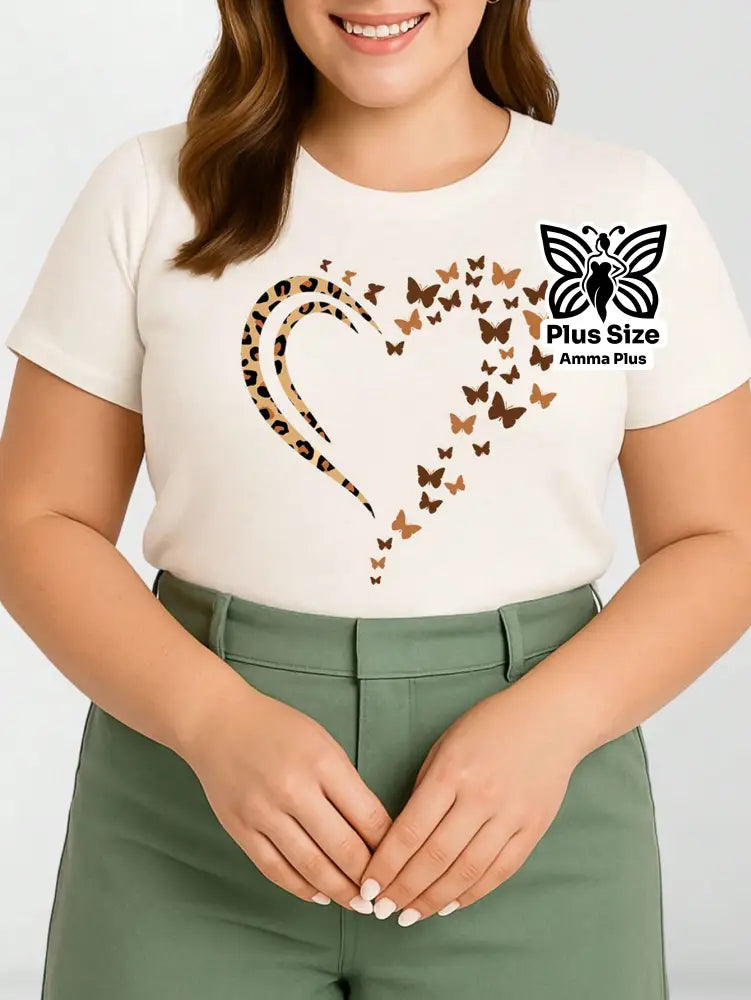 Blusa Estampada Coração Borboletas Plus Size - Amma Plus