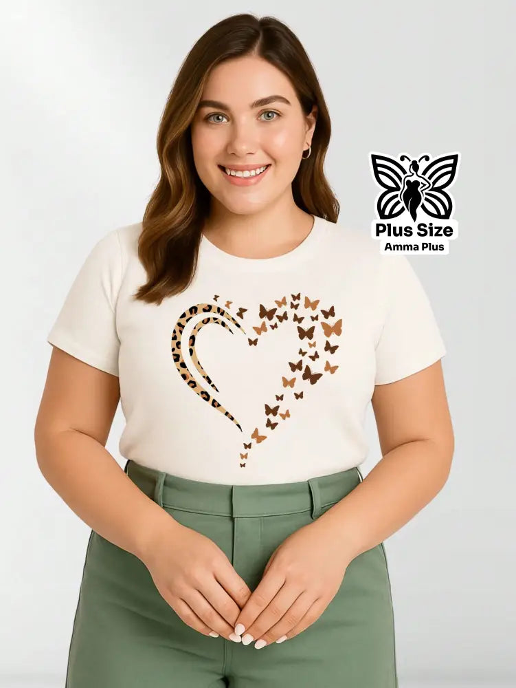 Blusa Estampada Coração Borboletas Plus Size - Amma Plus