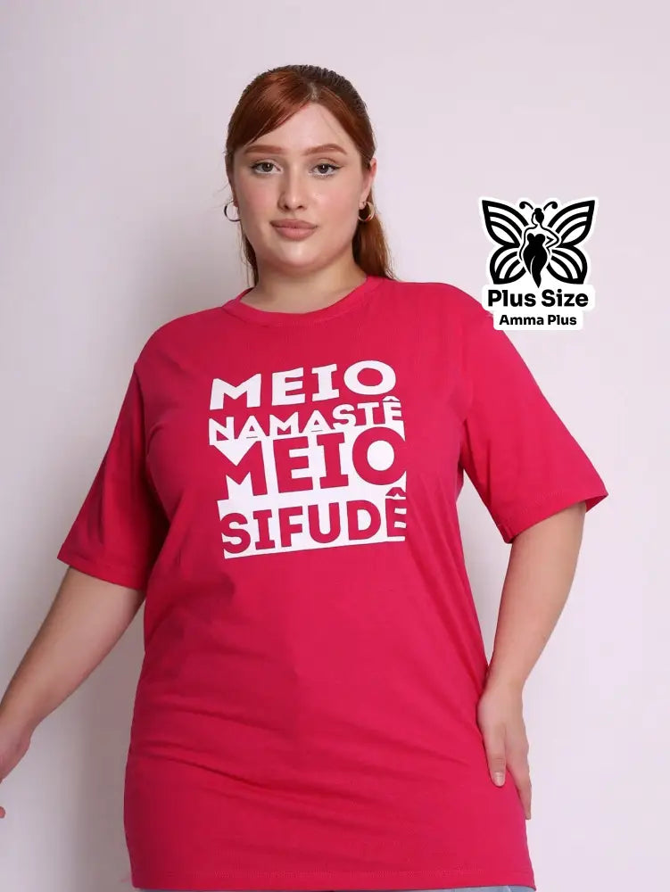 Blusa Estampada Frase Divertida Namastê Plus Size - Amma Plus