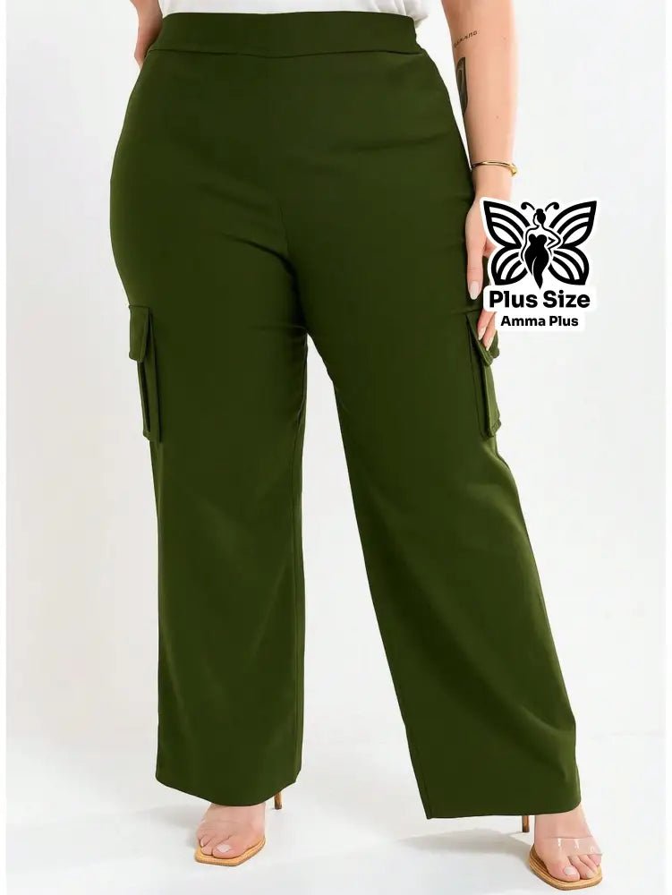 Calça Cargo Reta Com Bolsos Laterais Utilitários Plus Size - Amma Plus