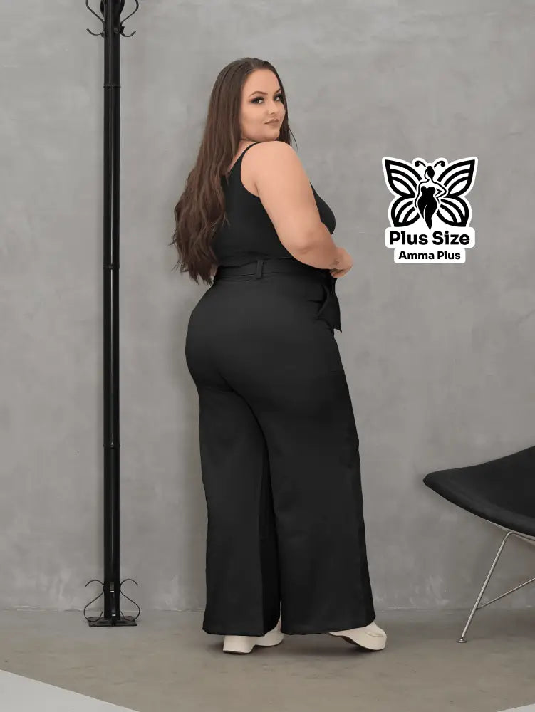 Calça Pantalona Com Cinto E Bolsos Elegante Plus Size - Amma Plus