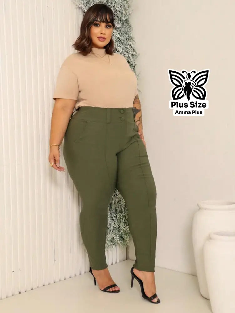 Calça Skinny Alfaiatada Com Botões E Bolsos Plus Size - Amma Plus