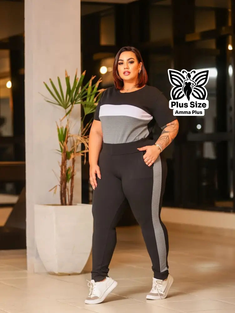 Conjunto Blusa Estampada Com Calça Justa Plus Size - Amma Plus