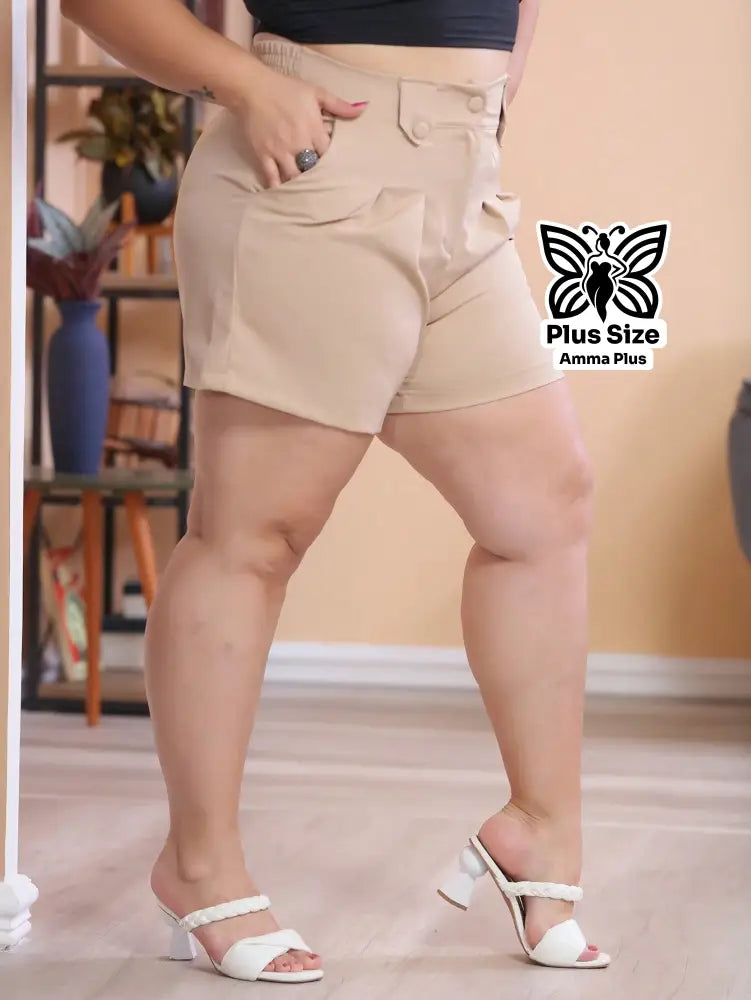 Short Alfaiataria Cintura Alta Com Botões Plus Size - Amma Plus