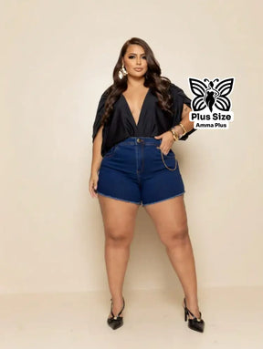 Short Jeans Cintura Alta Com Corrente Plus Size - Amma Plus