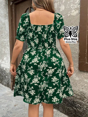Vestido Curto Floral Decote Coração Com Manga Bufante Plus Size - Amma Plus