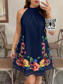 Vestido Curto Floral Decote Halter Plus Size