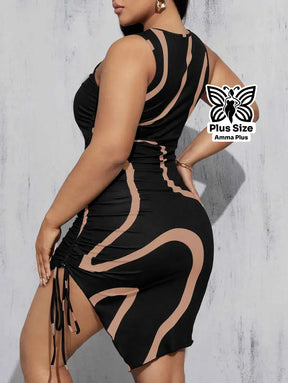 Vestido Curto Justo Estampa Abstrata Com Cordão Lateral Plus Size