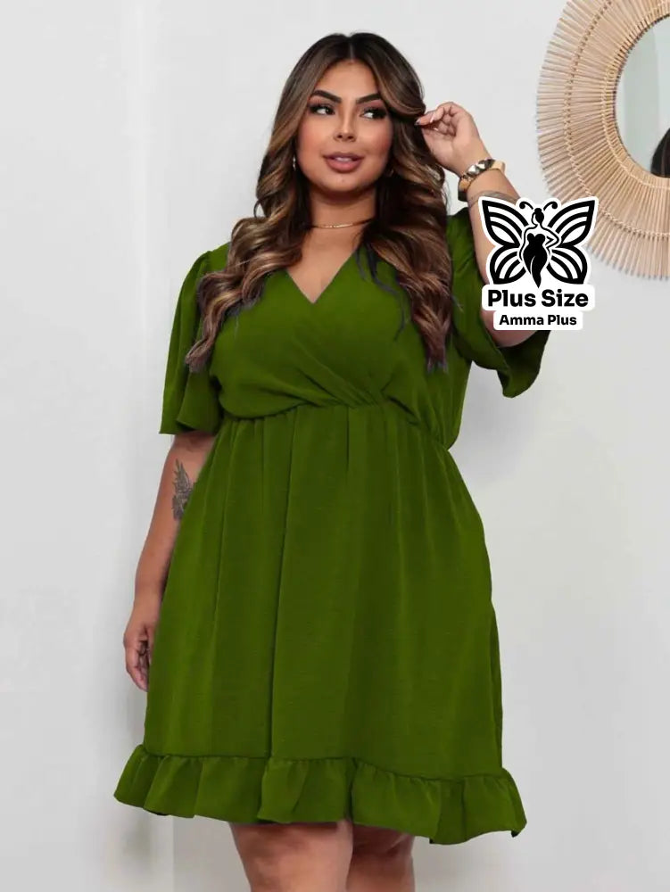 Vestido Curto Transpassado Com Babado Plus Size