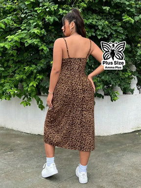 Vestido Midi Justo Estampa Leopardo Alças Finas Plus Size